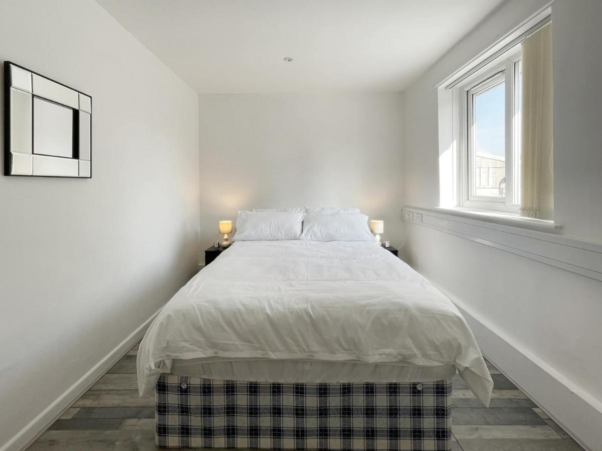 Bright, Warm & Cozy House In Harpurhey Διαμέρισμα Μάντσεστερ Εξωτερικό φωτογραφία