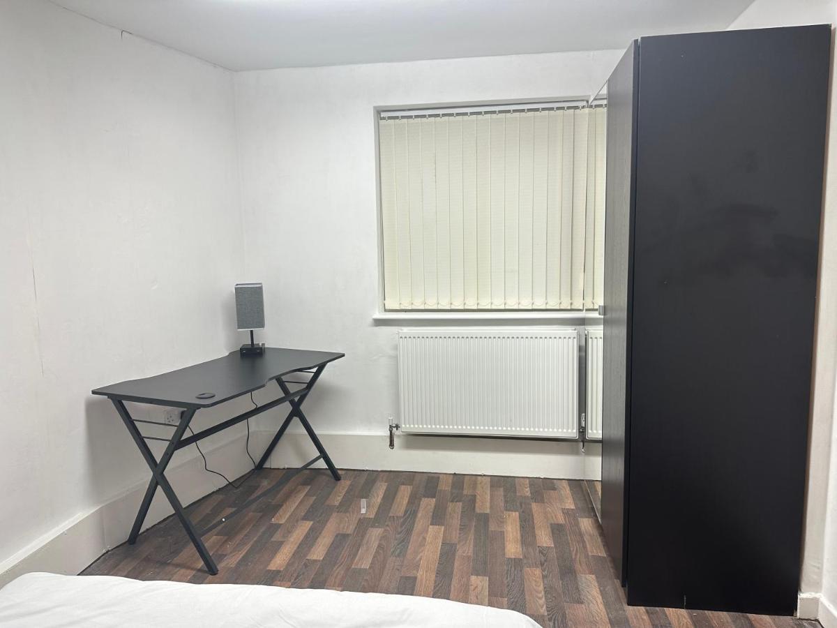 Bright, Warm & Cozy House In Harpurhey Διαμέρισμα Μάντσεστερ Εξωτερικό φωτογραφία